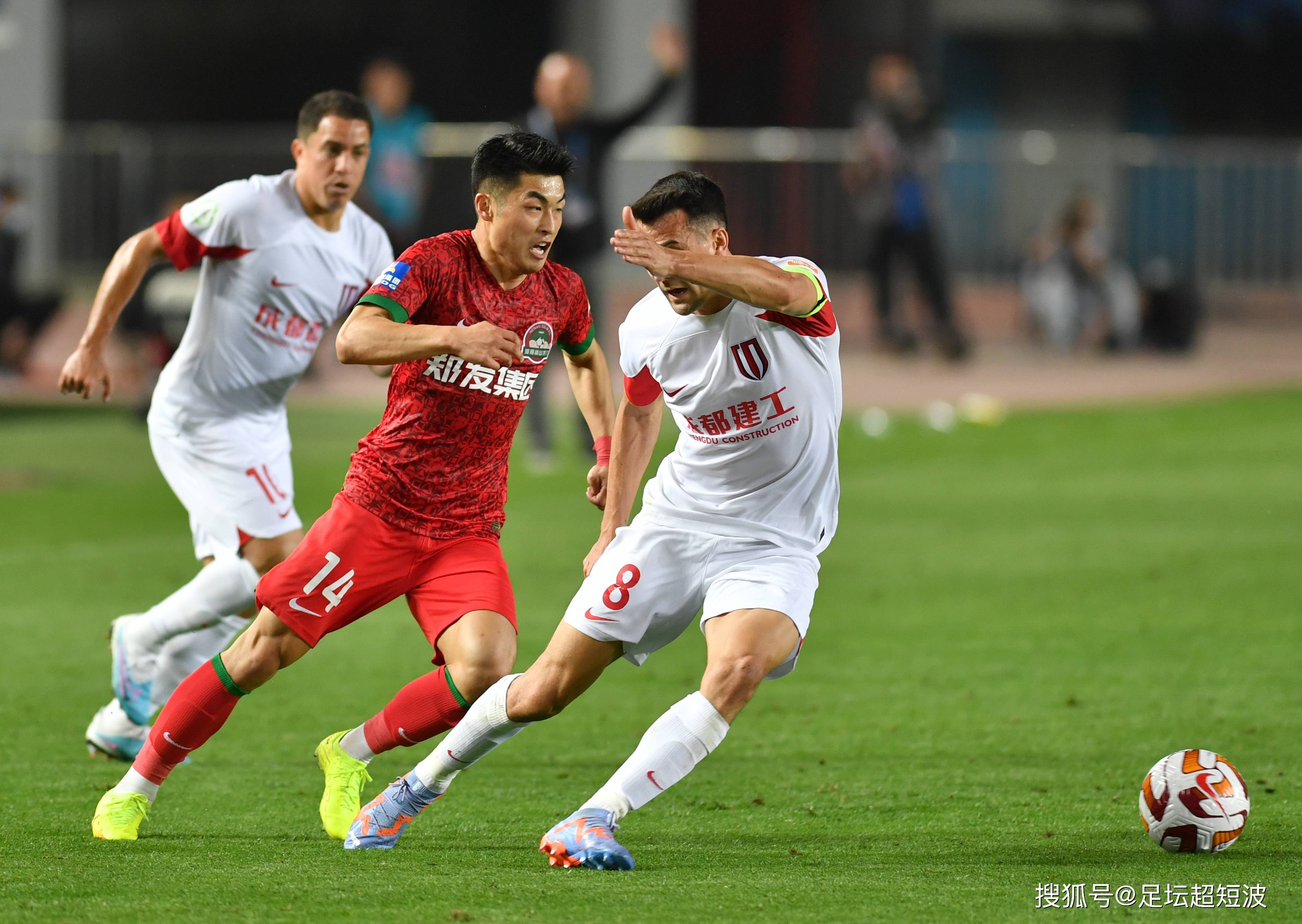 卡瓦尼身上 卡瓦尼身上