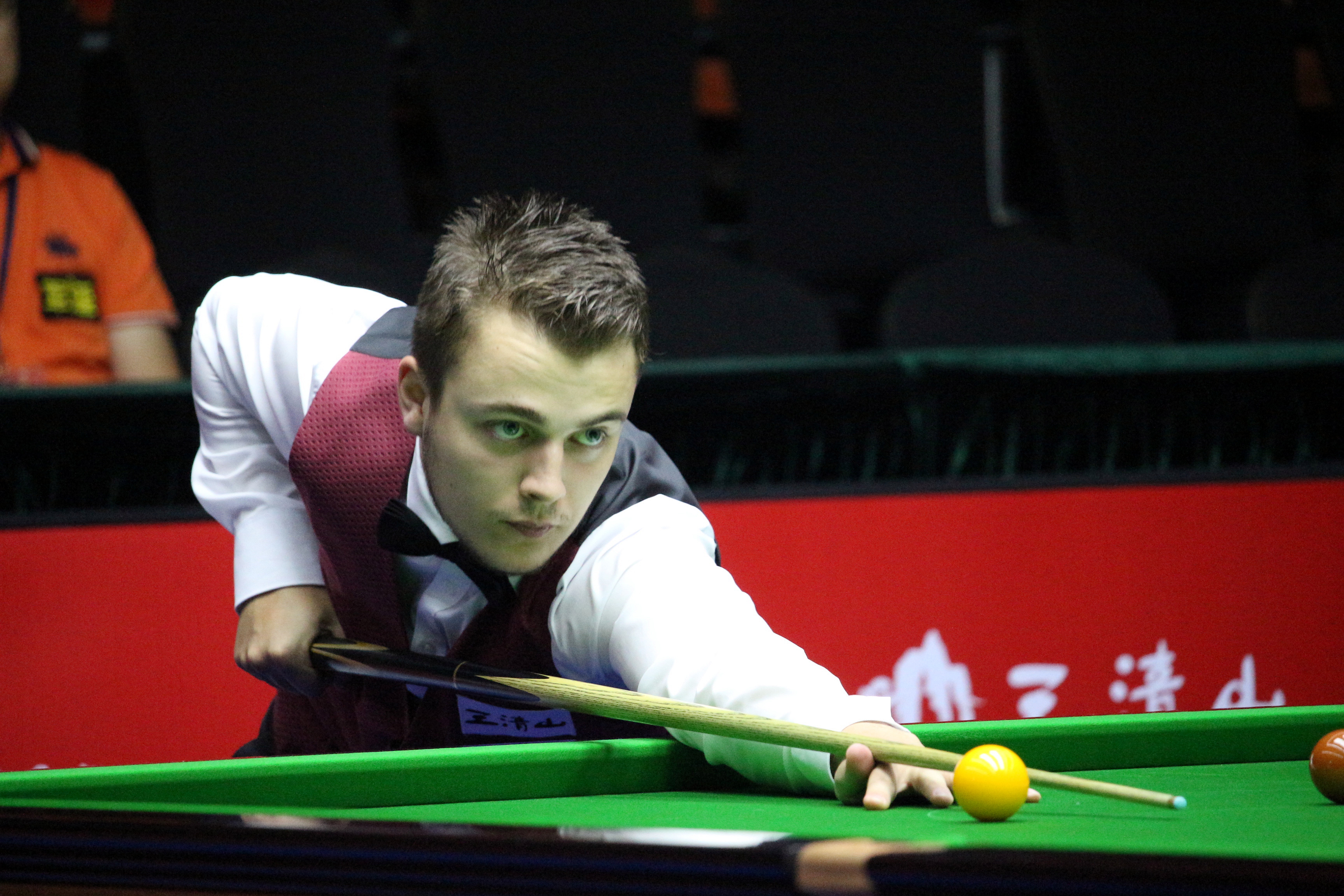 不仅牵涉到 不仅牵涉到