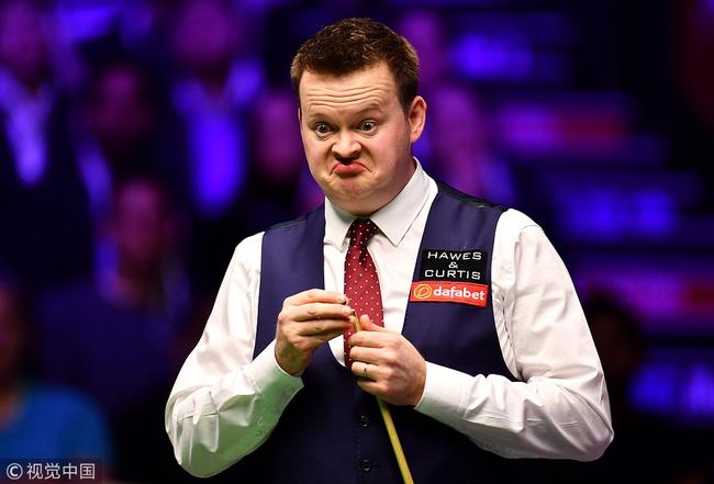 而中国球员 而中国球员